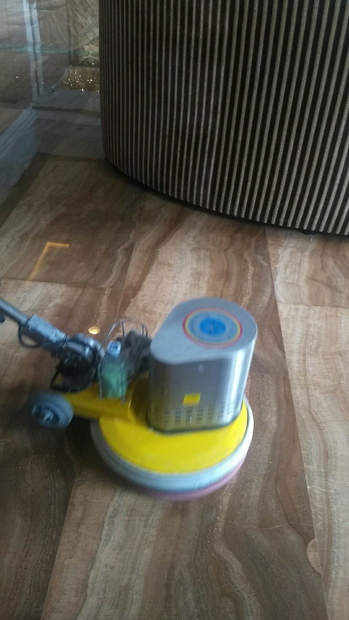 深圳樓宇保潔,外墻清洗,室內(nèi)保潔,外墻清洗公司-深圳市隆興潔環(huán)保科技有限公司